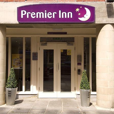 Premier Inn Bristol City Centre King Street Buitenkant foto