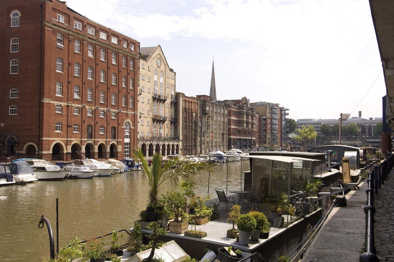 Premier Inn Bristol City Centre King Street Buitenkant foto