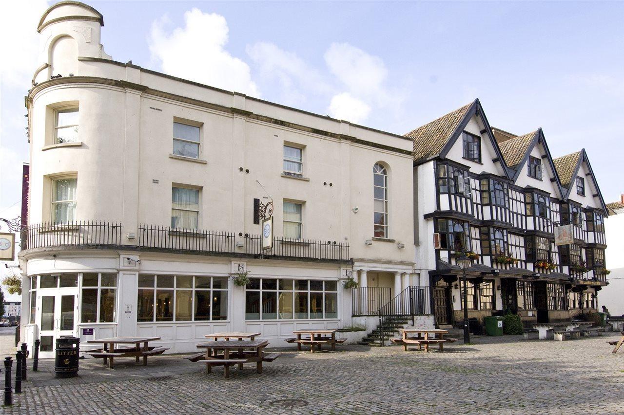 Premier Inn Bristol City Centre King Street Buitenkant foto